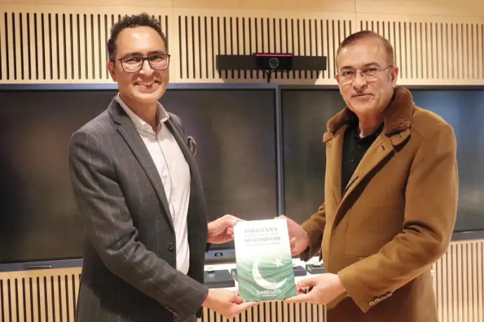 Dr. Raheel Nawaz Staffordshire University, UK